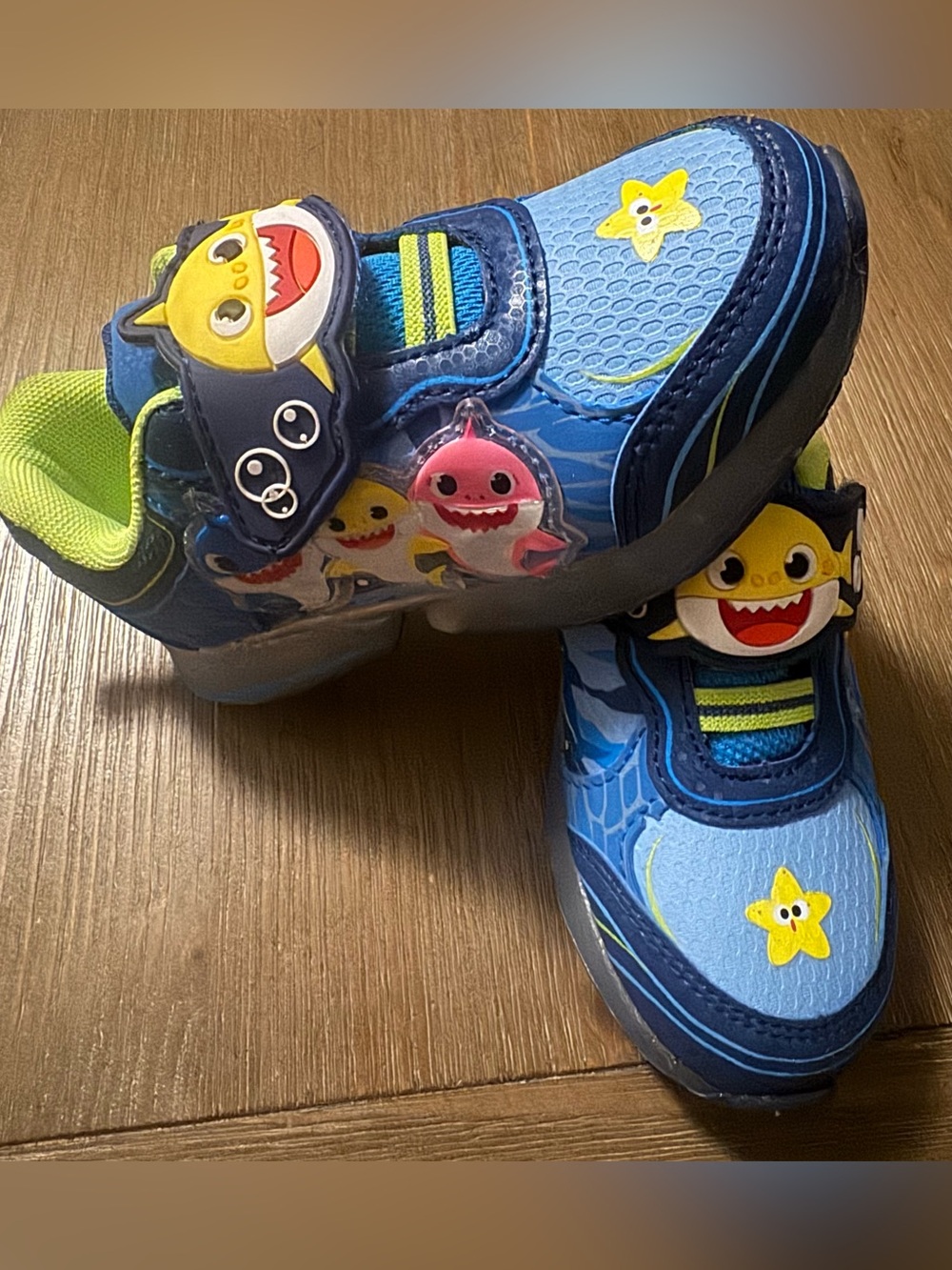 Toddler Size 9 Blue Shark Character Light-Up Sneakers